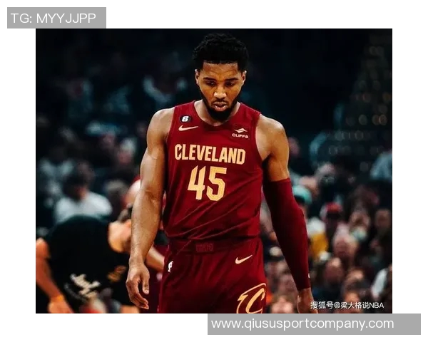 米切尔短暂出场表现平平18分钟内仅得7分助攻两次