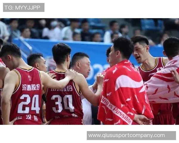 前NBA球员格雷格布朗有望加盟山西汾酒男篮助力新赛季